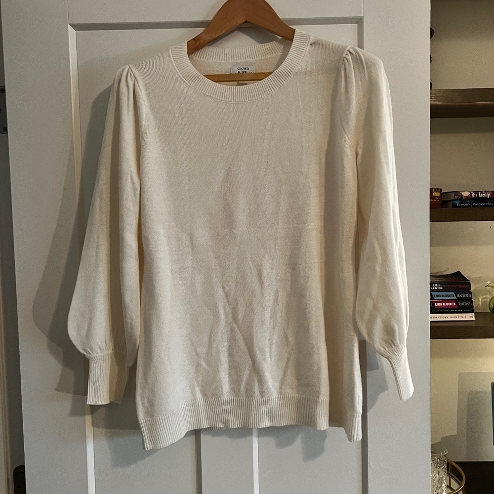 Women's Sweater, Medium, Ivory
